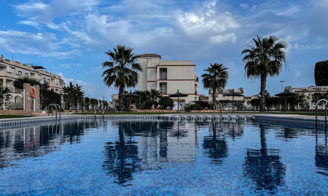 021 Casa Calida - Orihuela Costa Lejlighed Punta Prima  Eksteriør billede