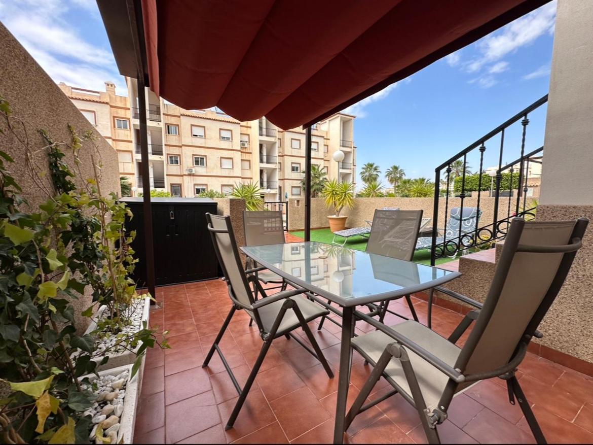 021 Casa Calida - Orihuela Costa Lejlighed Punta Prima  Eksteriør billede